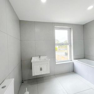 1 bedroom duplex to rent - Photo 2