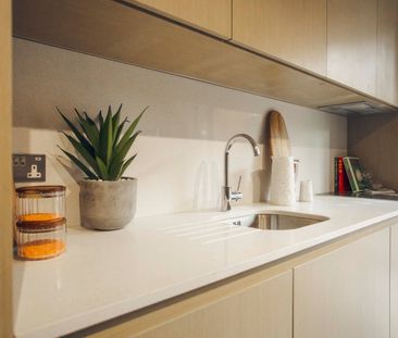 1 Bed Flat, Hammersmith Rd, W6 - Photo 6