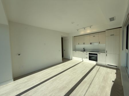 For Lease - 1 Quarrington Lane Unit# 913, Toronto, Ontario - Photo 3