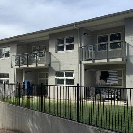 One Bedroom Apartment including whiteware - Photo 4