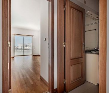 4 bedroom luxury Apartment for rent in Cascais, Lisbon - Photo 2