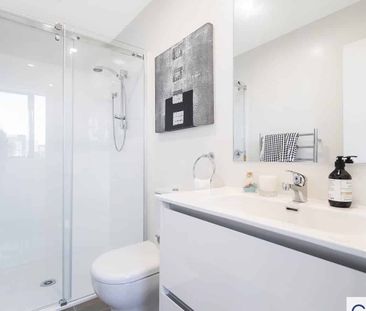 Get Ready to fall in Love - Photo 2