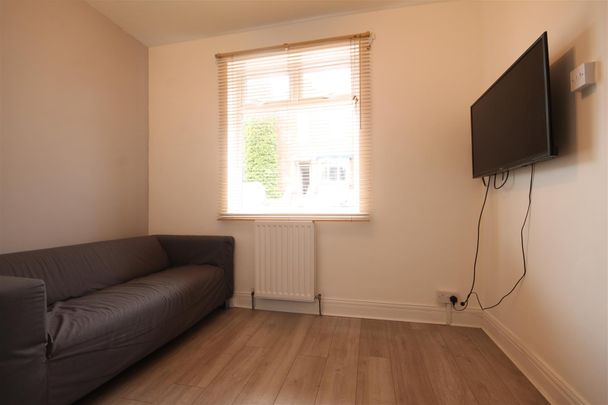 Greystoke Gardens, Sandyford - Photo 1