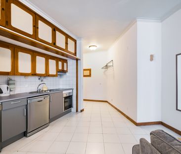 Apartamento T1 para arrendamento com móveis, localizado no Estoril - Photo 3