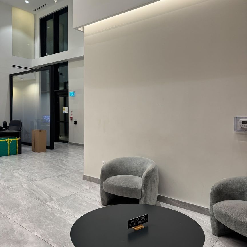 For Lease - 86 Dundas Street Unit# 1221, Mississauga, Ontario - Photo 1