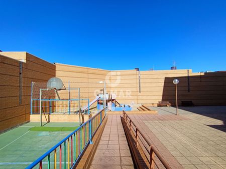 Ático-Dúplex en alquiler en Boadilla del Monte – Madrid | Gilmar - Photo 3