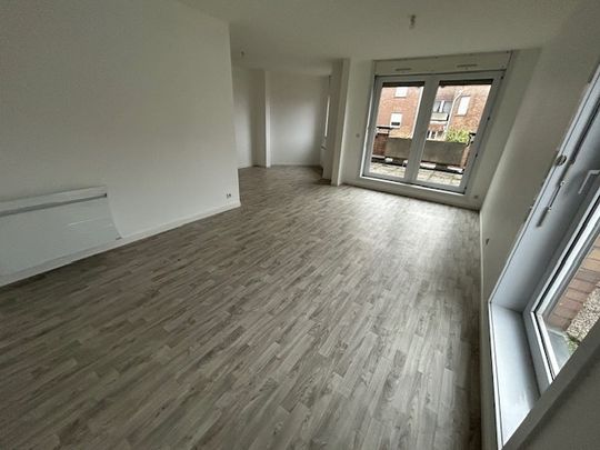Location Appartement 5 pièces 84m² GRAVELINES 59820 - Photo 1