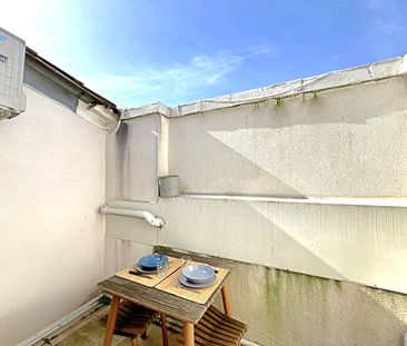 Location Appartement 1 pièce 14m² - Photo 3