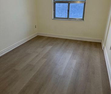 1403 20 Edgecliff Golfway - Photo 5