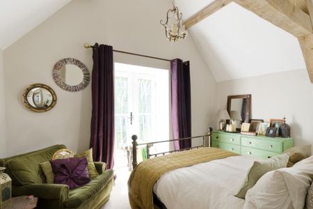 6 bedroom detached house to rent - Photo 2