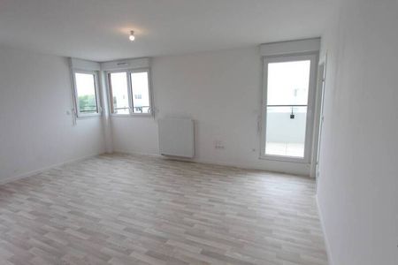 Appartement 3 pièces - - Photo 2