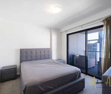 City Living!! - Photo 5