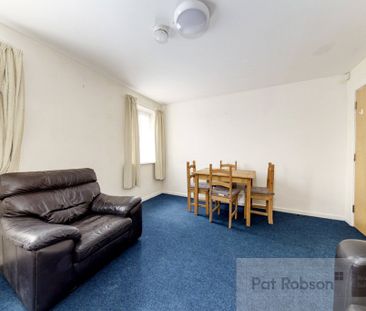 Kirkley Lodge, Newcastle Upon Tyne - Photo 5