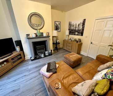 Windsor Street, Burnley - Photo 1