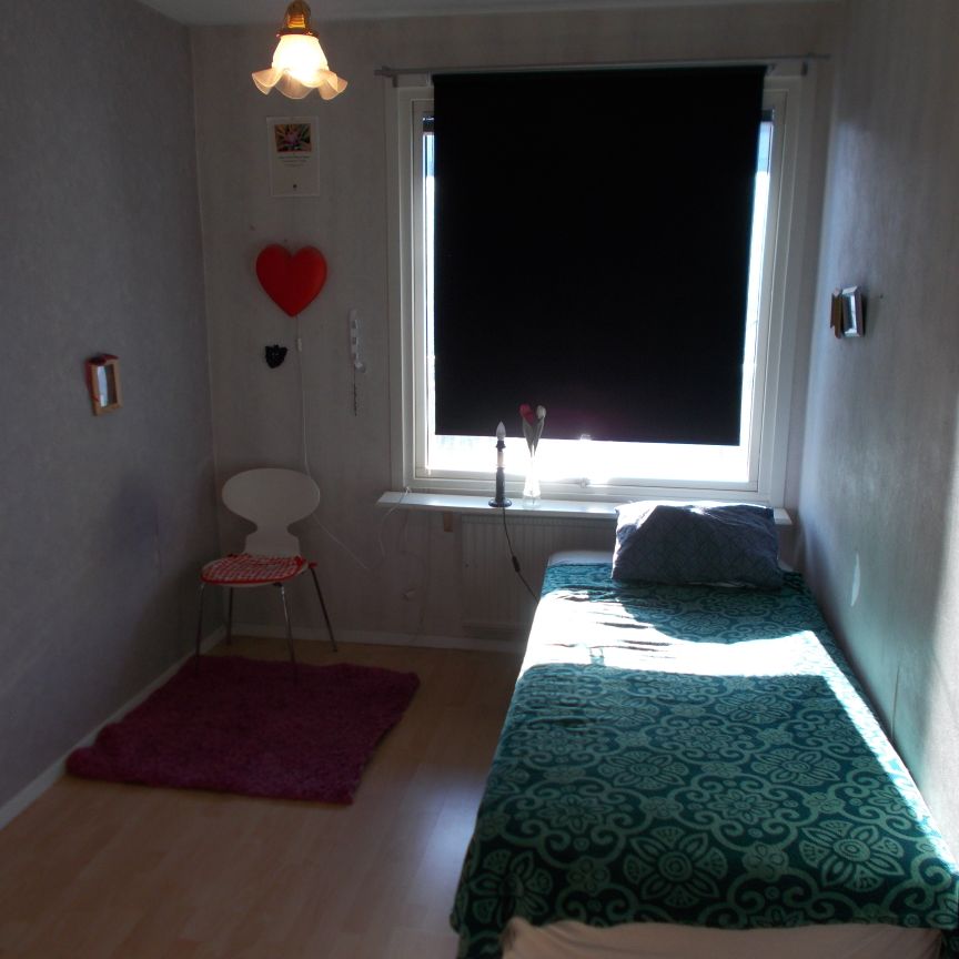 Övralidsgatan, Hisings Backa - Photo 1