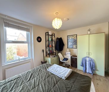 21 Albert Street - Photo 5