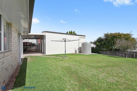 You just have to see through this one! - Photo 5