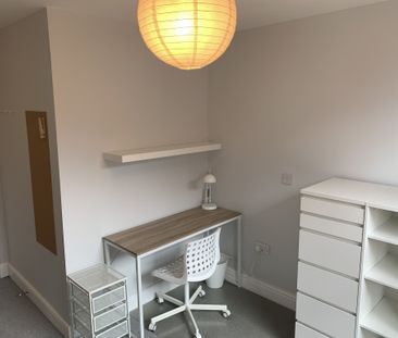 BEDROOM 6 – SILVER - Photo 3