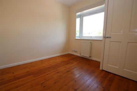 3 bed Maisonette for let - Photo 5