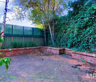 53 Albion Street, South Yarra - Photo 2