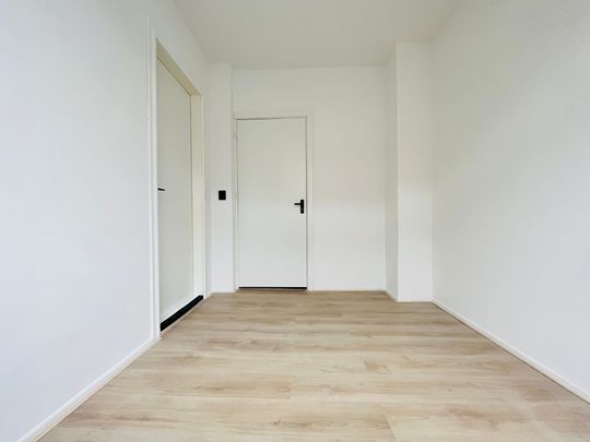 Te huur: Appartement Rijswijkseweg 125 B in Den Haag - Foto 1