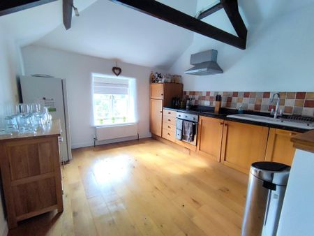 1 bedroom detached house to rent - Photo 2