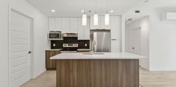 2 CH - 1 SDB - Gatineau - $2,300 /mo - Photo 2