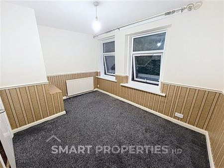 Manchester Road, Crosland Moor, Huddersfield - Photo 3