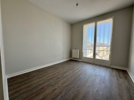 Location Appartement 3 pièces 53m² LIMOGES 87000 - Photo 4