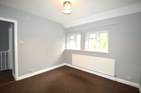 Blandford Road South, Slough, Berkshire,SL3 - Photo 5