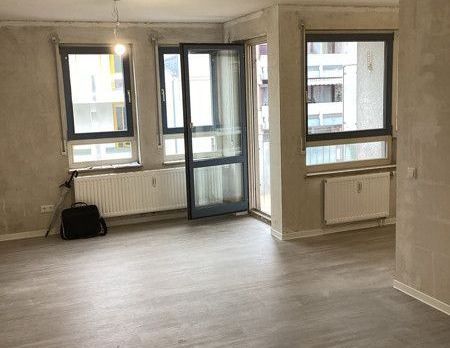 Rundum wohlfühlen: gemütliche 2-Zimmer-Wohnung mit Balkon <br> - Foto 1