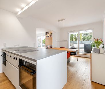 Hochwertig modernisierte 4-Zimmer-Dachterrassen-Wohnung mit Penthouse-Flair - Foto 4