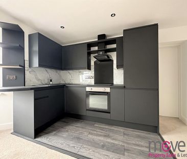 2 bedroom flat to rent - Photo 3