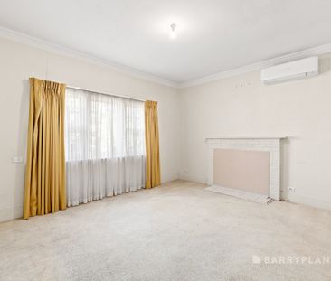 Two-bedroom in the heart of Mitcham - Photo 1