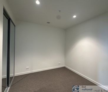 Welcome to THE LONSDALE - Photo 4