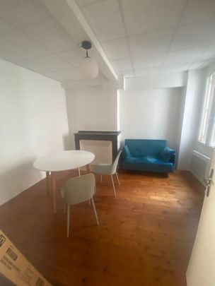 Location Appartement 2 pièces 52m² - Photo 1