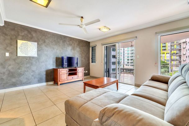 INNER CITY FURNISHED APARTMENT - Photo 1