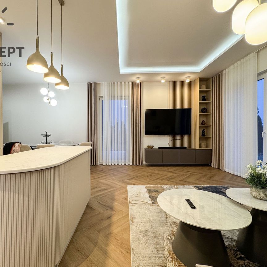 Nowoczesny szeregowiec z dużym ogrodem - Photo 1