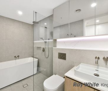 Modern Near-New Apartment in Prime Caringbah Location - Photo 5