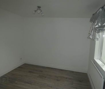 25b Cooneen Way, Belfast, BT6 0EF - Photo 5