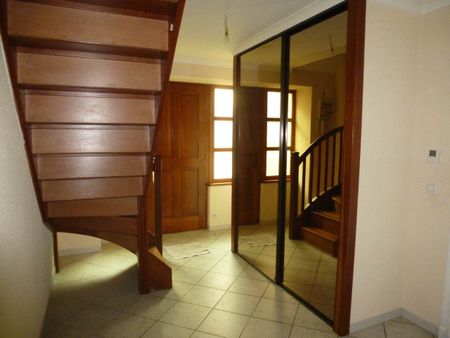 Location Maison 2 pièces 68m² ST DONAT SUR L HERBASSE 26260 - Photo 3