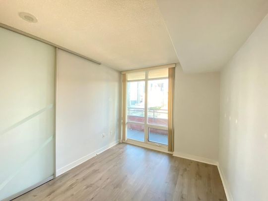 For Lease - 4 Spadina Avenue Unit# 1508, Toronto, Ontario - Photo 1