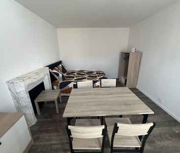 Appartement RUE COQUEBERT - Photo 3