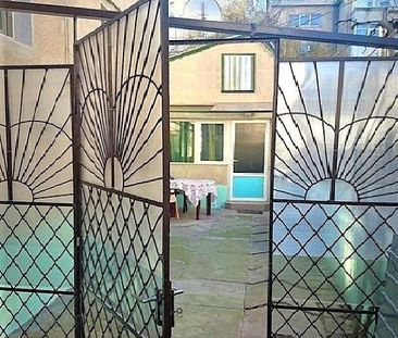 Văcărescu Lacul Tei-Circ garsonieră dublă-studio 41 m curte proprietar - Photo 6