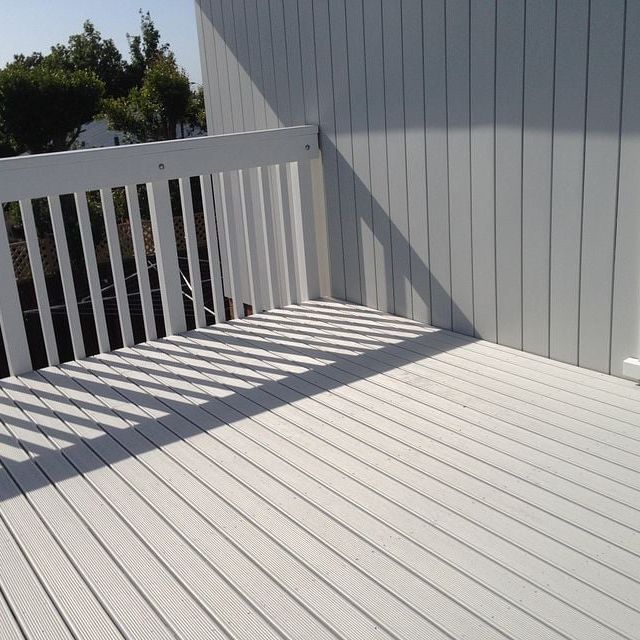 St Heliers 2BR Apt w/ Deck & Great views - Photo 1