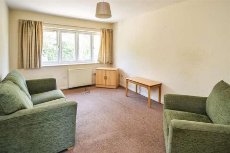 Groveley Lane, Cofton Hackett, Birmingham, West Midlands, B45 - Photo 2