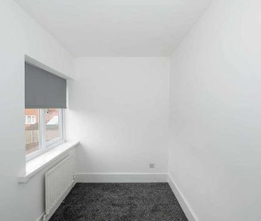 Abbey Crescent, Heywood, OL10 - Photo 6