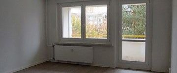 Sanierte 4 Raum Wohnung mit Balkon und Aufzug! - Photo 1