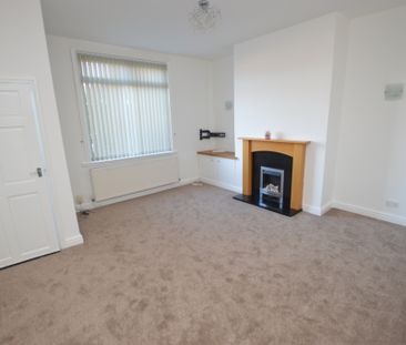 2 Bedroom Terraced House - Photo 3