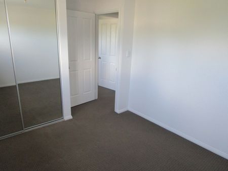 25 Redward Avenue, Greenacres SA 5086 - House For Rent | Domain - Photo 2